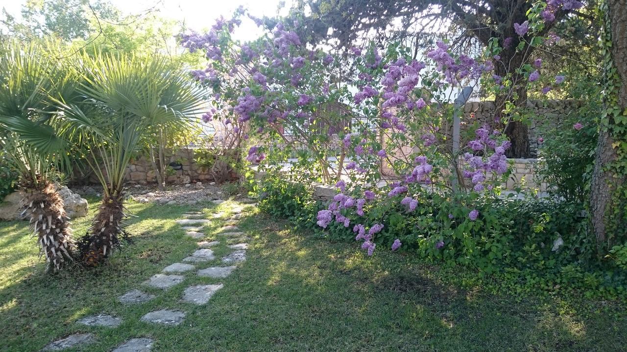 Villa Petra Chiara Locorotondo Bagian luar foto